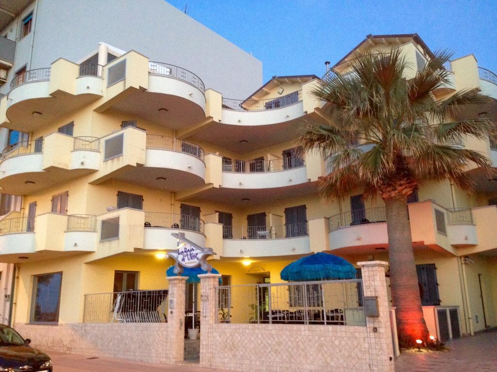 La Baia Di Ulisse Villa Venetico Exterior foto